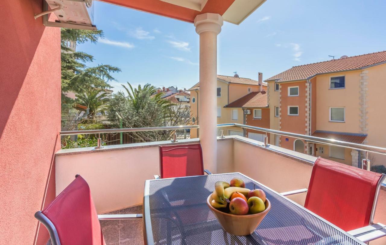 Apartman Kp Medulin Exterior foto